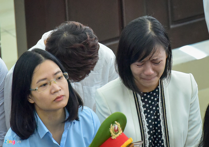 Nụ cười, nước mắt trong phiên xử phúc thẩm Hà Văn Thắm